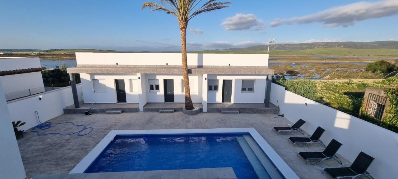 Apartamentos La Playa Barbate Esterno foto