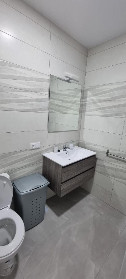 Apartamentos La Playa Barbate Esterno foto
