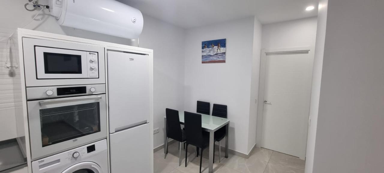 Apartamentos La Playa Barbate Esterno foto
